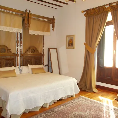 Boutique Nueve Leyendas 3* Úbeda