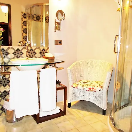Hotel Boutique Nueve Leyendas